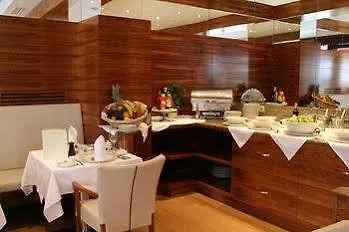 Hotel Furian 4*