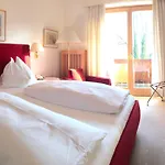 Furian Hotel 4*